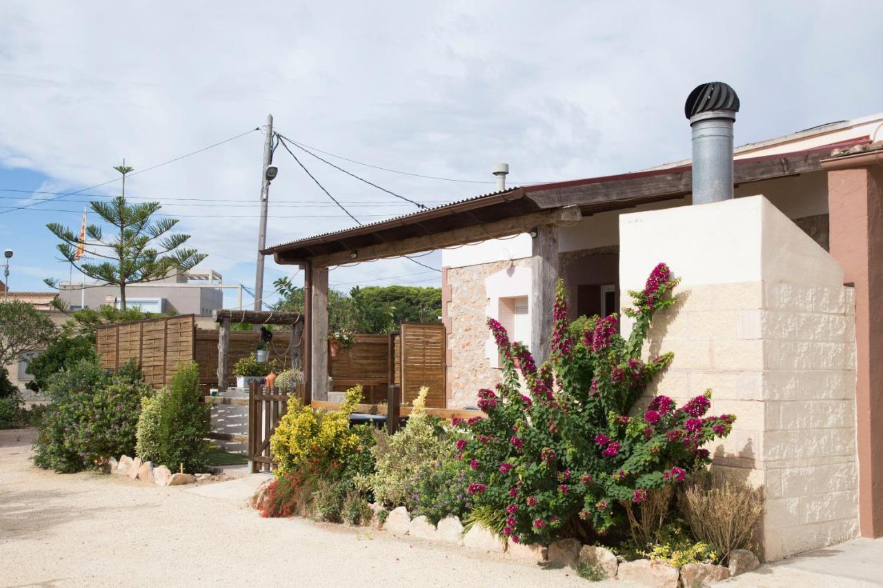 فيلا Casa Josep Camarles المظهر الخارجي الصورة