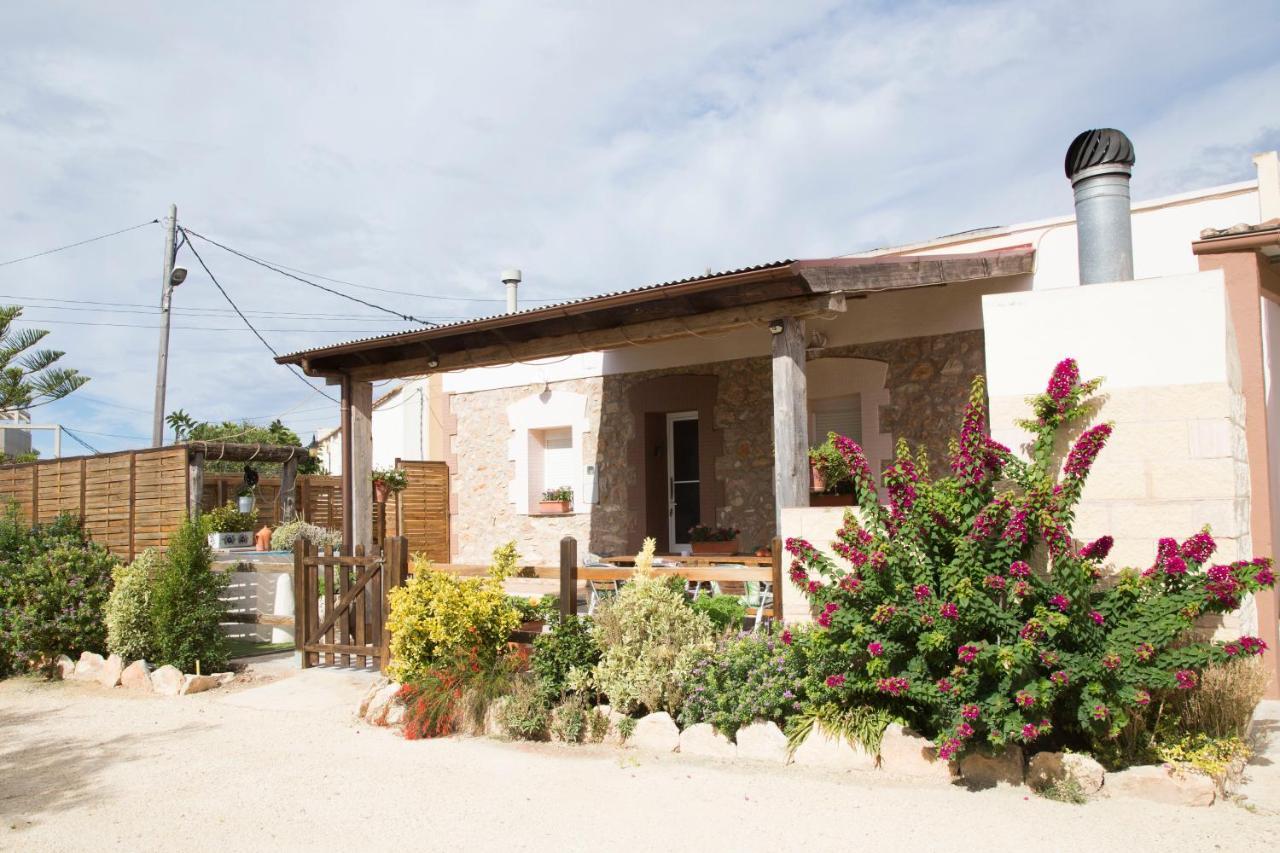 فيلا Casa Josep Camarles المظهر الخارجي الصورة