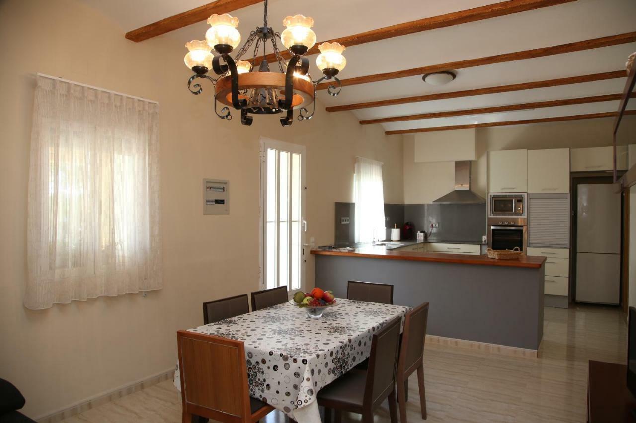 فيلا Casa Josep Camarles المظهر الخارجي الصورة