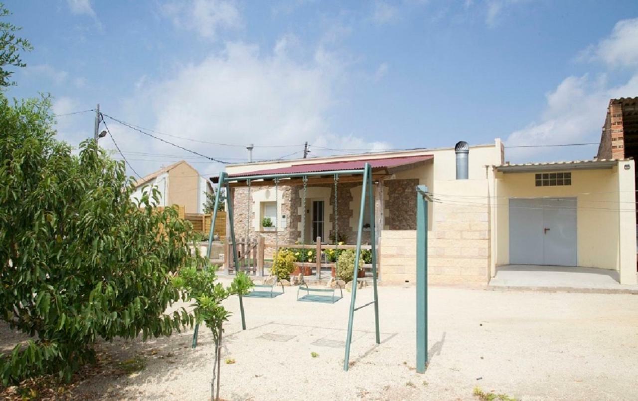 فيلا Casa Josep Camarles المظهر الخارجي الصورة